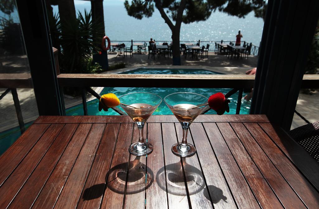 Arora Hotel Kusadası Exterior foto